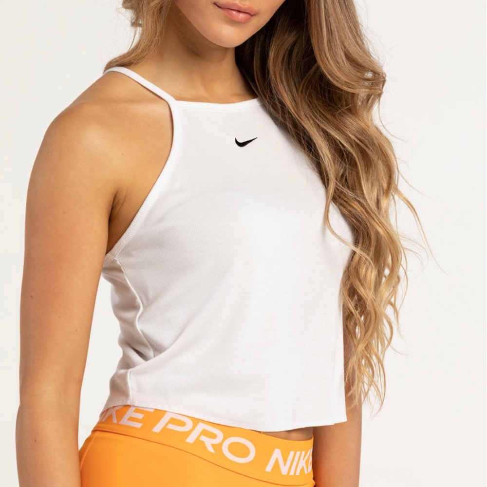 NIKE (SZ S) ESSENTIAL RIB CAMI TANK TOP